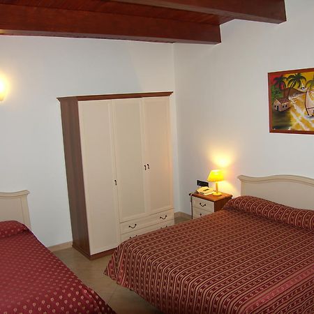 Hotel Genius Corato Exterior foto